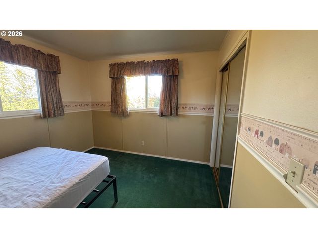 70677 FOLLETT Rd, Elgin, OR 97827