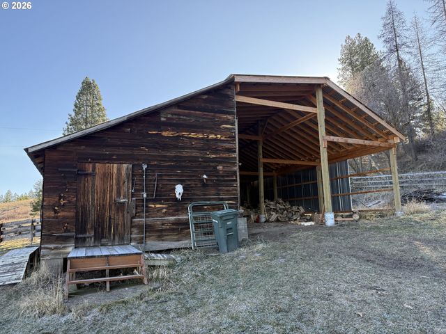 70677 FOLLETT Rd, Elgin, OR 97827