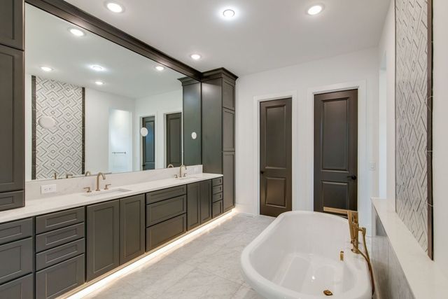8122 Boiling Springs Pl, Brentwood, TN 37027