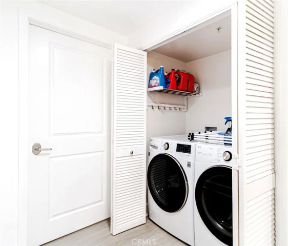 7249 Franklin Avenue 205, Hollywood Hills, CA 90046