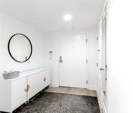 7249 Franklin Avenue 205, Hollywood Hills, CA 90046