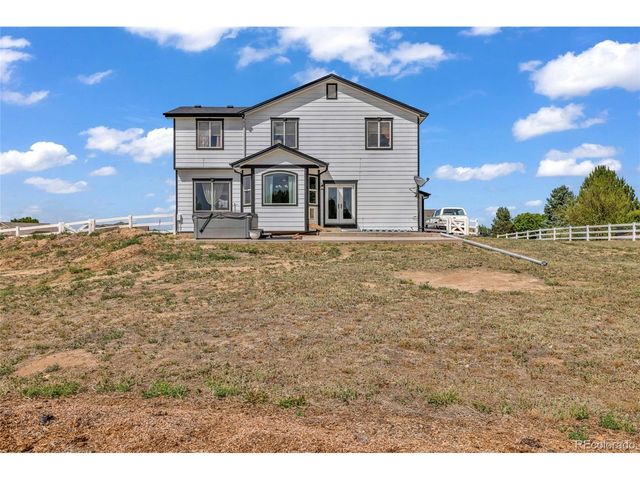16631 Tree Haven St, Hudson, CO 80642