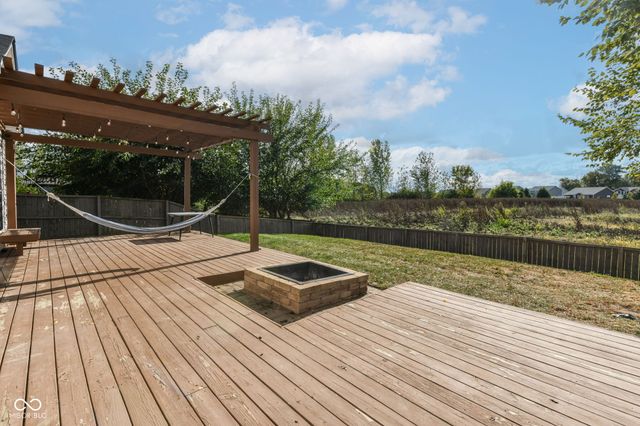 8425 Wicklow Way, Brownsburg, IN 46112