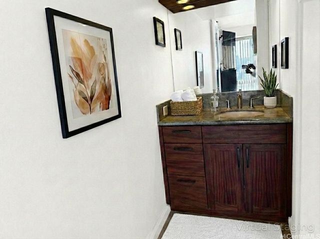 225 Queen Street 19F, Honolulu, HI 96813