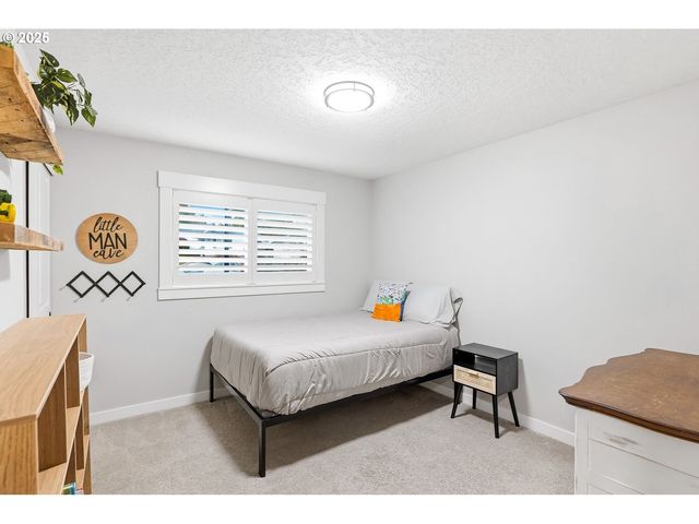 14638 Sw MAY Ct, Sherwood, OR 97140