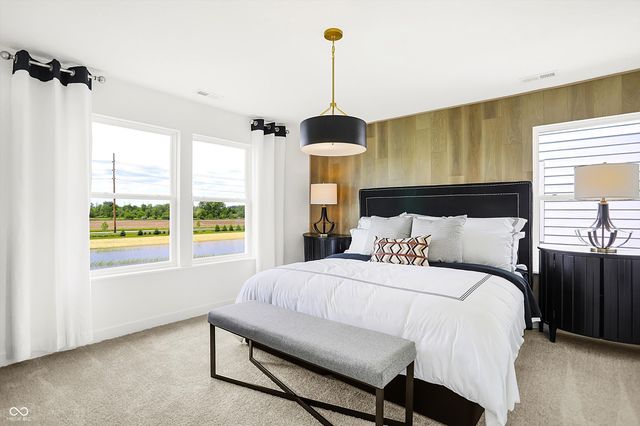 2920 Woods Edge Drive, Greenwood, IN 46143