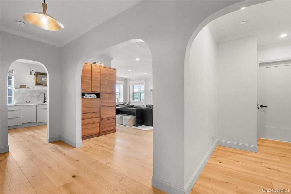 16 N Chatsworth Avenue 606, Larchmont, NY 10538 — photo 5