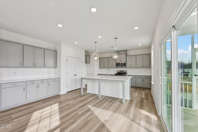513 Hipwood Drive, Zebulon, NC 27597