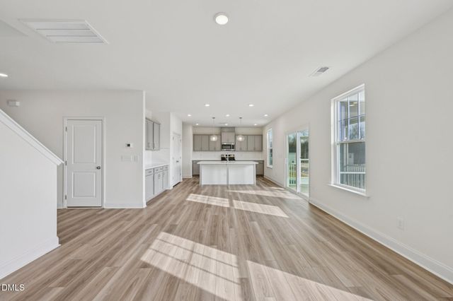 513 Hipwood Drive, Zebulon, NC 27597