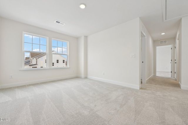 513 Hipwood Drive, Zebulon, NC 27597