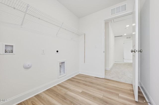 513 Hipwood Drive, Zebulon, NC 27597