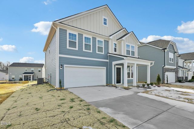 513 Hipwood Drive, Zebulon, NC 27597