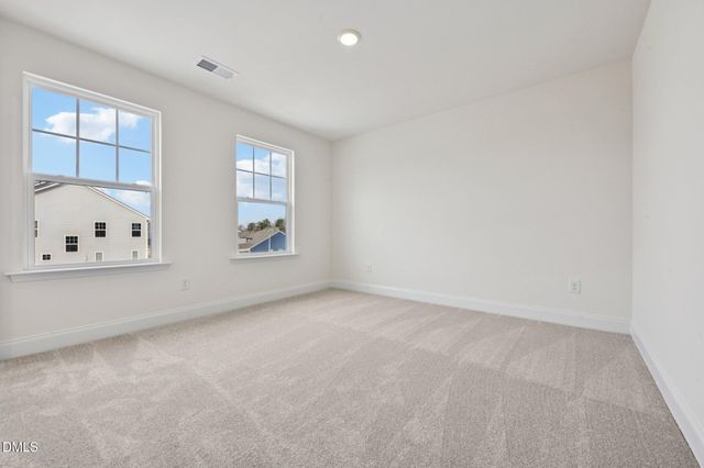 513 Hipwood Drive, Zebulon, NC 27597