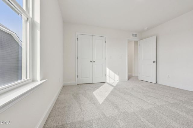 513 Hipwood Drive, Zebulon, NC 27597