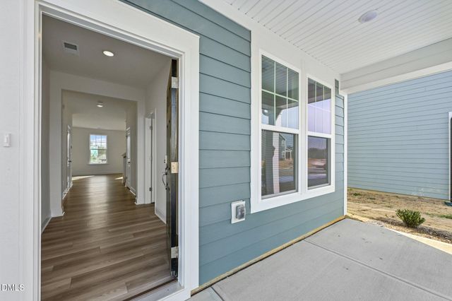 513 Hipwood Drive, Zebulon, NC 27597
