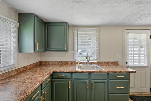 138 KELSO Drive, Erie, PA 16505
