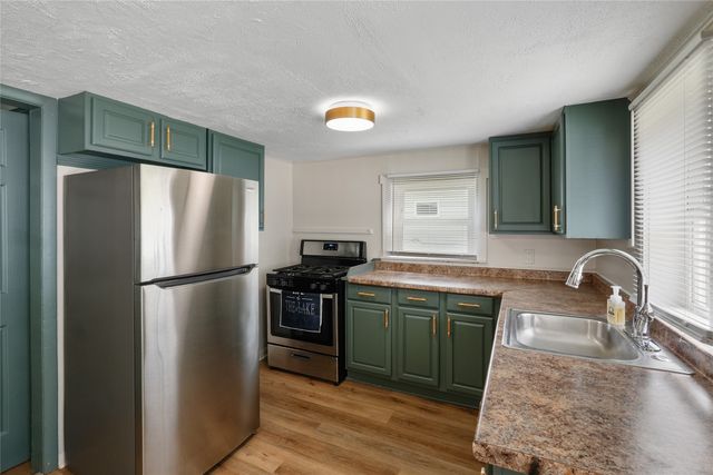 138 KELSO Drive, Erie, PA 16505