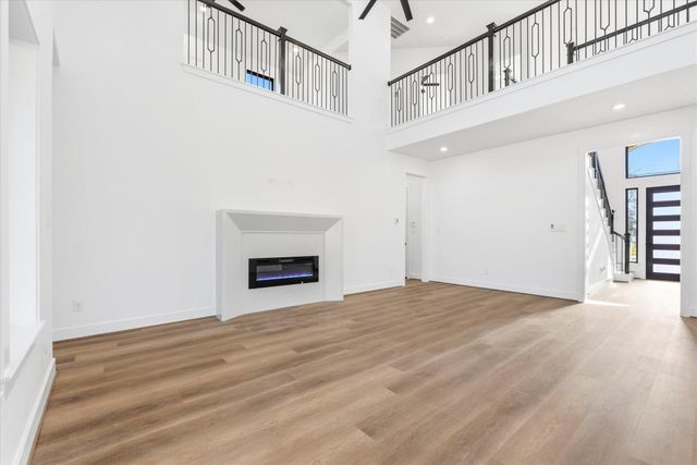 741 S Carroll Street, La Porte, TX 77571