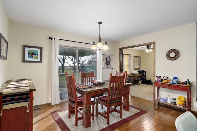 422 Spring Creek Road, Clever, MO 65631