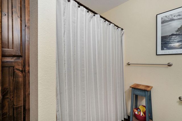 422 Spring Creek Road, Clever, MO 65631