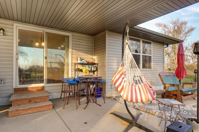 422 Spring Creek Road, Clever, MO 65631