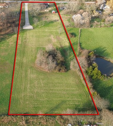 422 Spring Creek Road, Clever, MO 65631