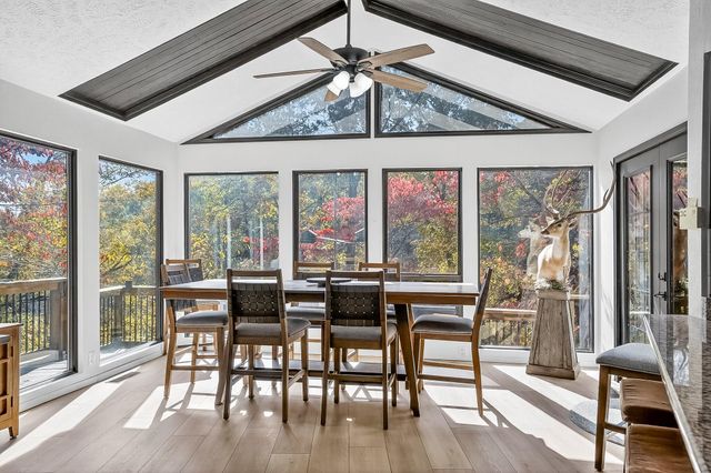 3378 Warner Road, Crane, MO 65633