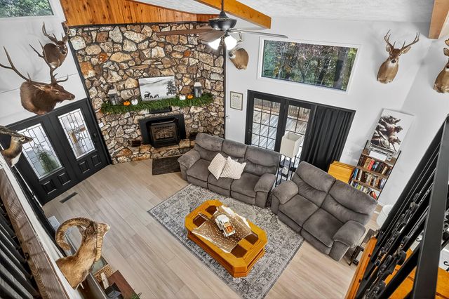 3378 Warner Road, Crane, MO 65633