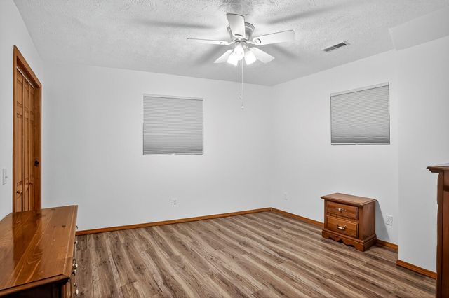 3378 Warner Road, Crane, MO 65633