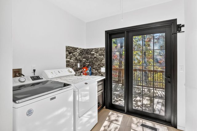 3378 Warner Road, Crane, MO 65633