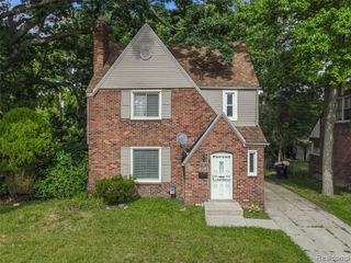 18746 Glenhurst Street, Detroit, MI 48219