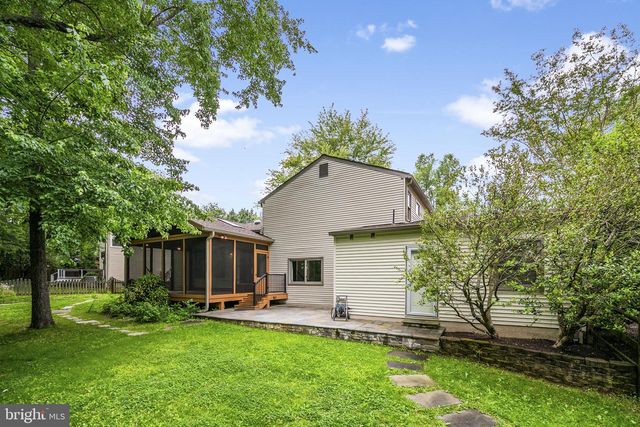 12484 WENDELL HOLMES RD, Herndon, VA 20171
