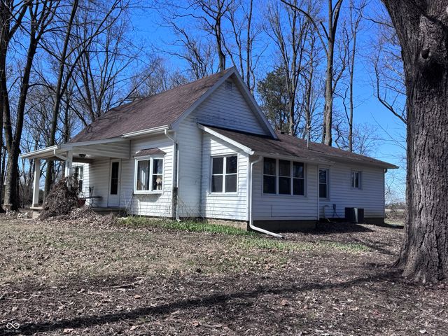 1348 W Huntsville Road, Pendleton, IN 46064