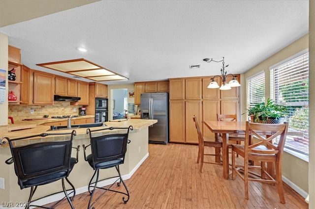 8405 Haven Brook Court, Las Vegas, NV 89128