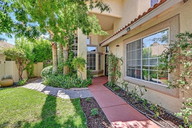 8405 Haven Brook Court, Las Vegas, NV 89128