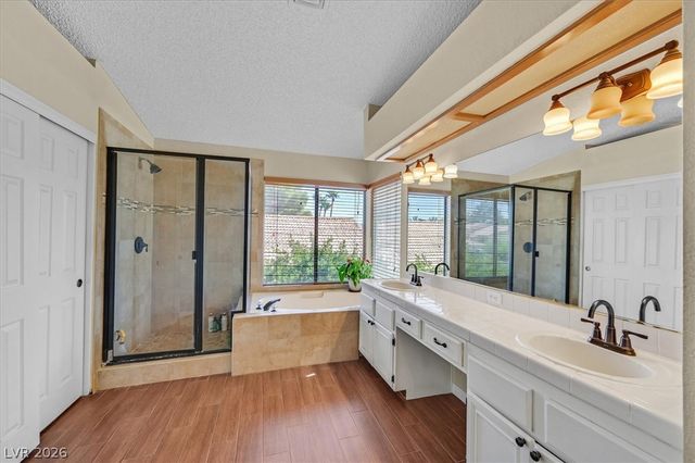 8405 Haven Brook Court, Las Vegas, NV 89128