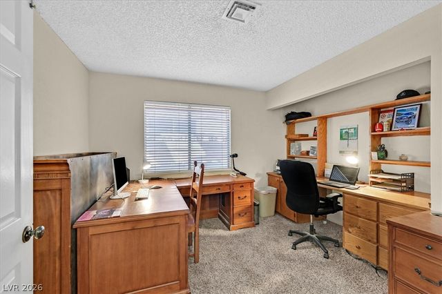 8405 Haven Brook Court, Las Vegas, NV 89128