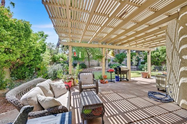 8405 Haven Brook Court, Las Vegas, NV 89128