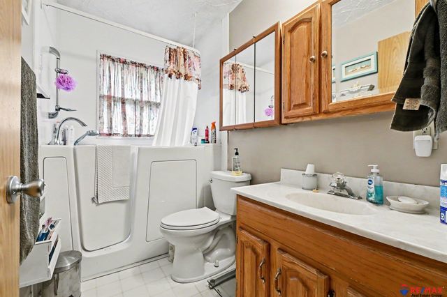 1107 Oke Street, Papillion, NE 68046