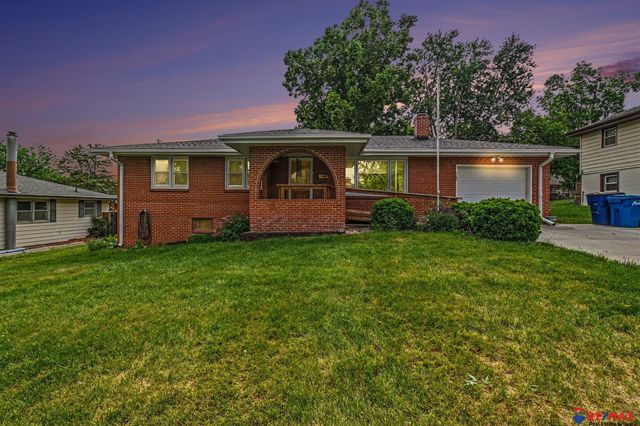 1107 Oke Street, Papillion, NE 68046