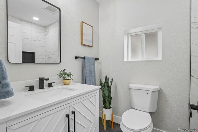4316 Federal Boulevard, Denver, CO 80211