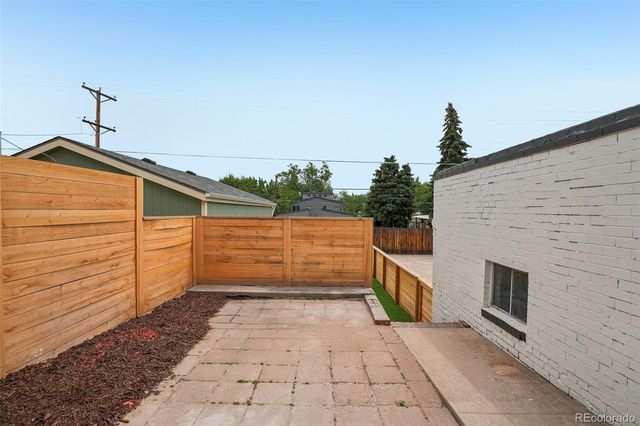 4316 Federal Boulevard, Denver, CO 80211
