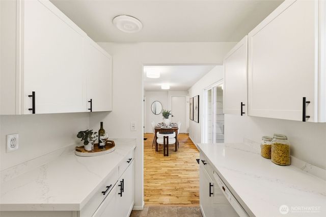 20211 24th Avenue NE, Shoreline, WA 98155