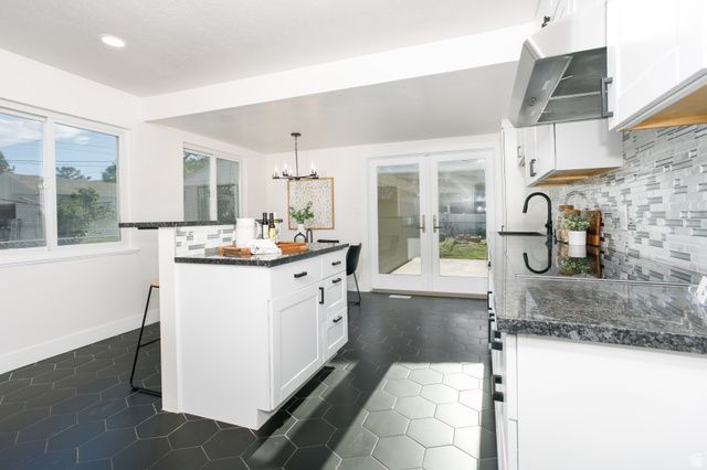 3146 S VIVIAN ST, Magna, UT 84044