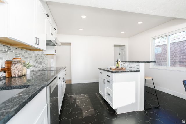 3146 S VIVIAN ST, Magna, UT 84044