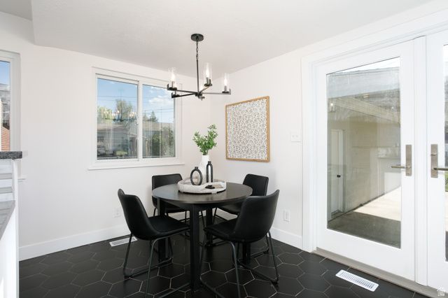 3146 S VIVIAN ST, Magna, UT 84044