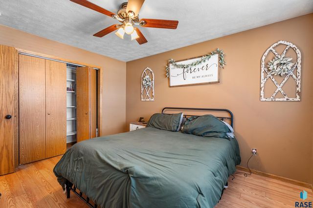 215 W Apple St Street, Tea, SD 57064