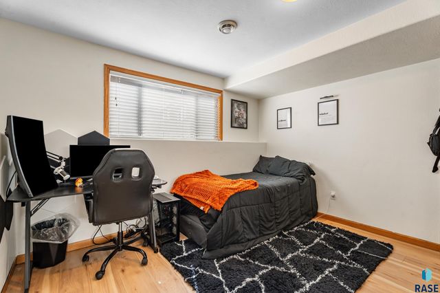 215 W Apple St Street, Tea, SD 57064