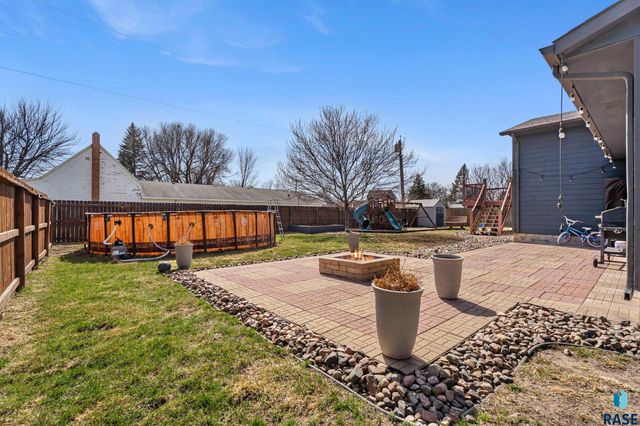 215 W Apple St Street, Tea, SD 57064