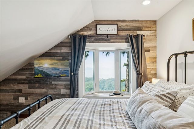 22988 Valley View, Crestline, CA 92325
